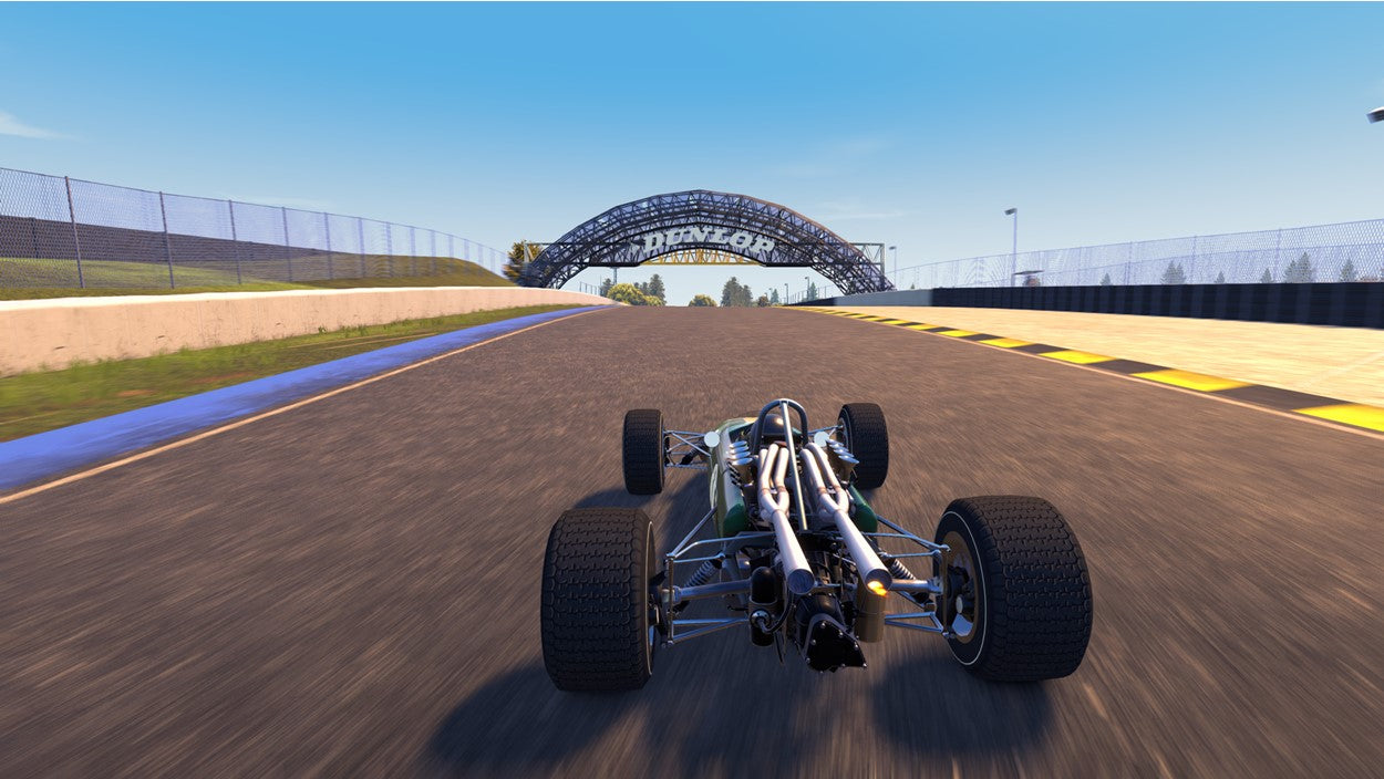 HOT LAP RACING