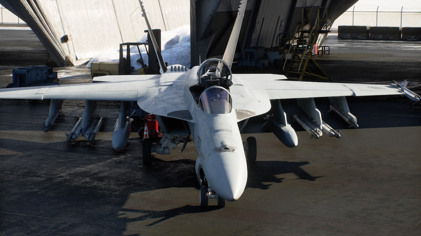 ACE COMBAT 8: WINGS OF THEVE