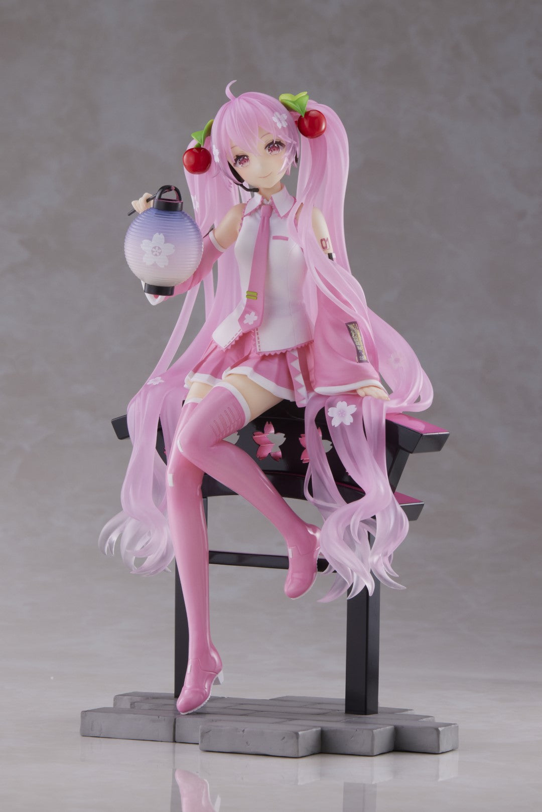 Hatsune Miku - Sakura Miku AMP+ Prize Figure (Sakura Lantern Ver.)