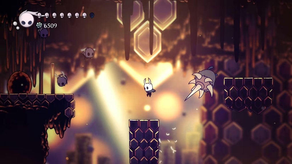 HOLLOW KNIGHT