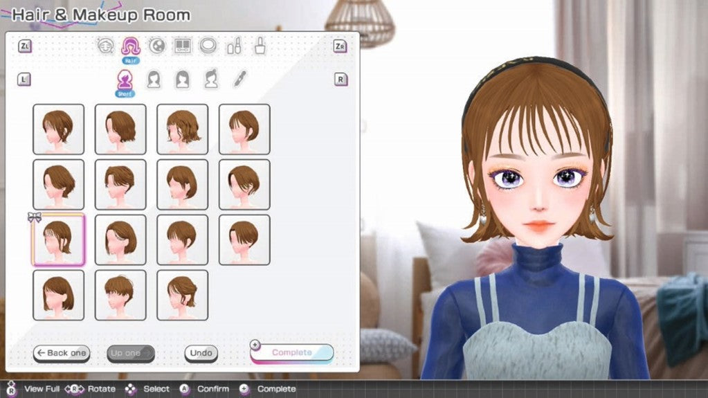 MODEL DEBUT4