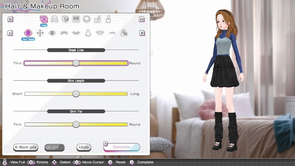 MODEL DEBUT4