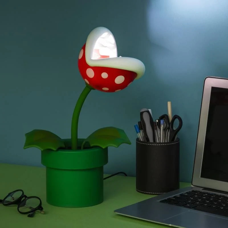 Light - Super Mario Piranha Plant (Posable)